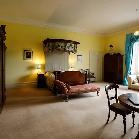 Temple House Alojamento de Acomodação e Pequeno-almoço 4*