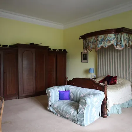 Bed & Breakfast Temple House 4*