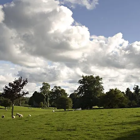 Bed & Breakfast Temple House 4*