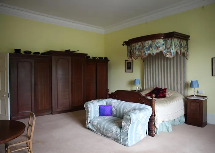 Bed & Breakfast Temple House 4*