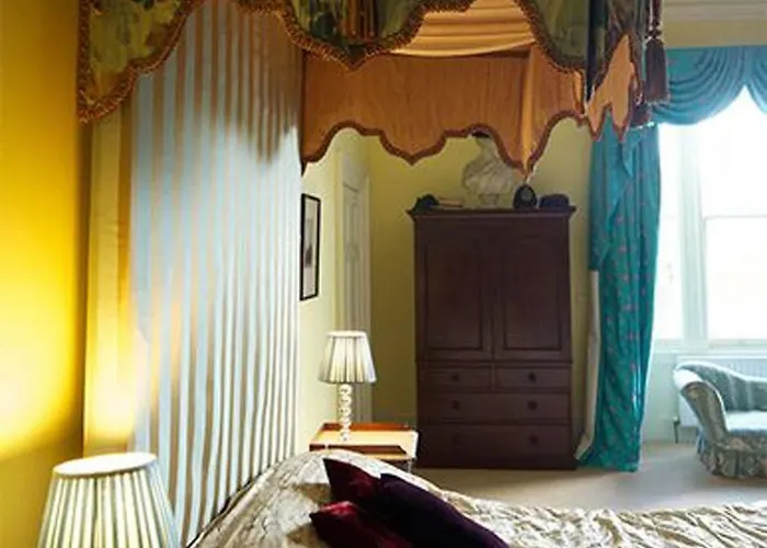 Temple House Alojamento de Acomodação e Pequeno-almoço 4*